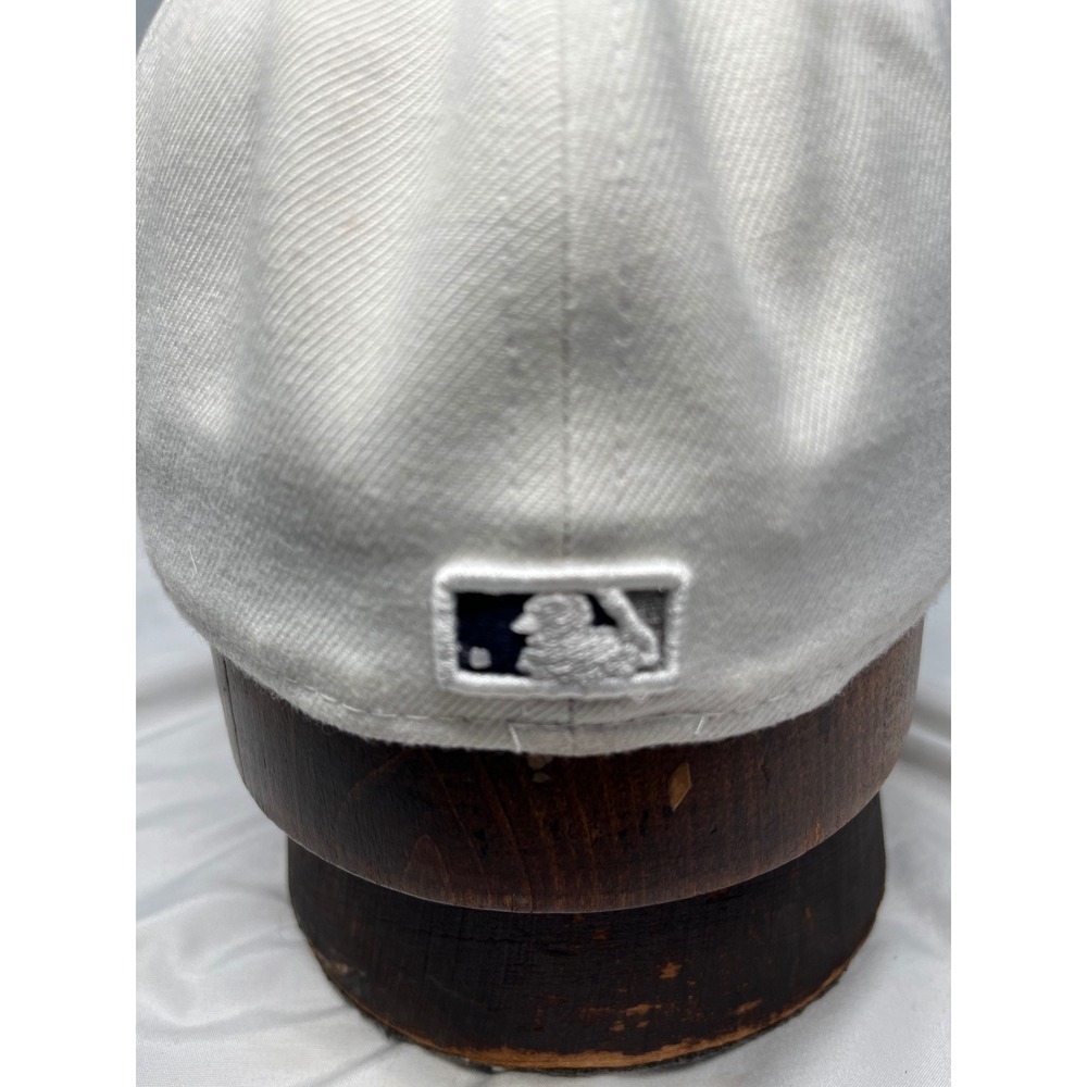 New Era 59FIFTY New York Yankees Fitted Hat White Navy Blue Size 7 1/2 MLB Cap - Picture 5 of 12